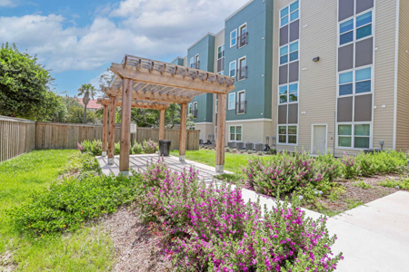 Avanti-Legacy-South-Bluff 17